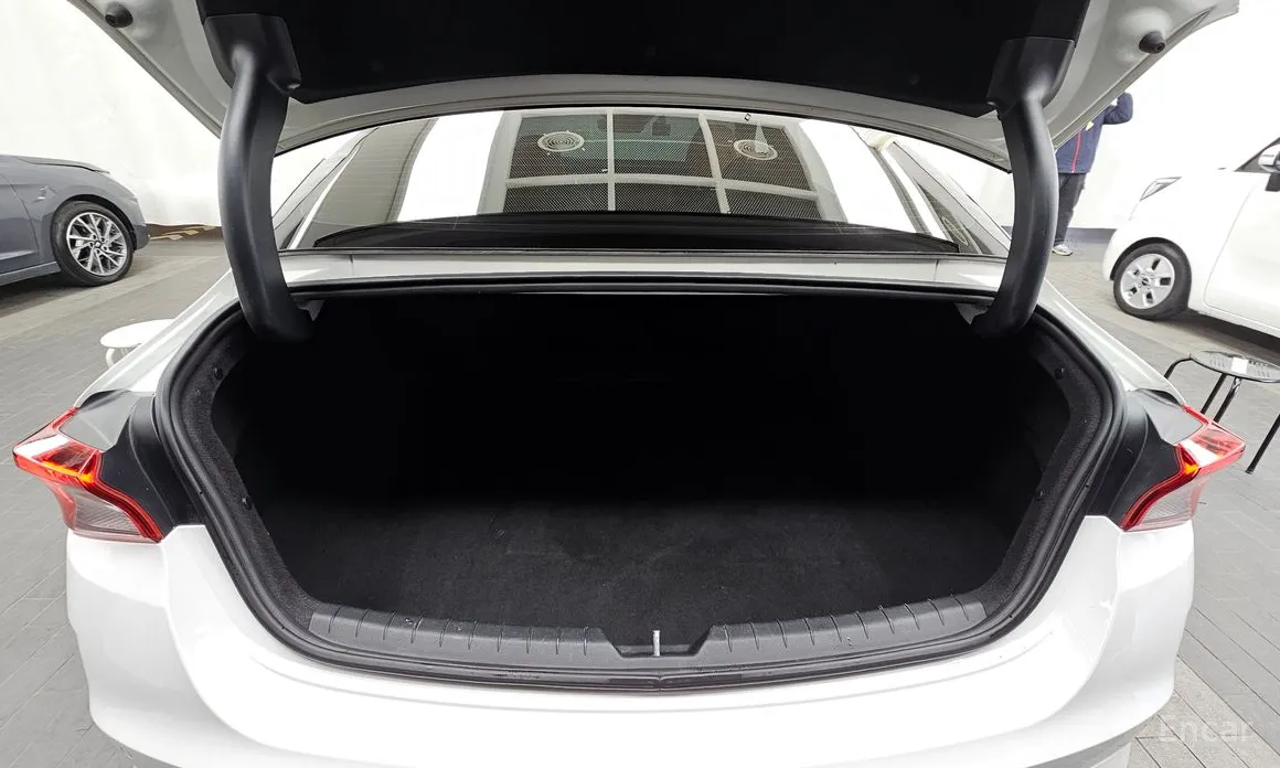 Фото 20 - Kia K5