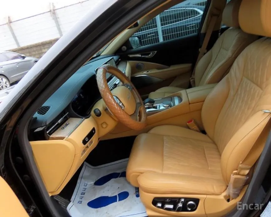 Фото 10 - Kia K9