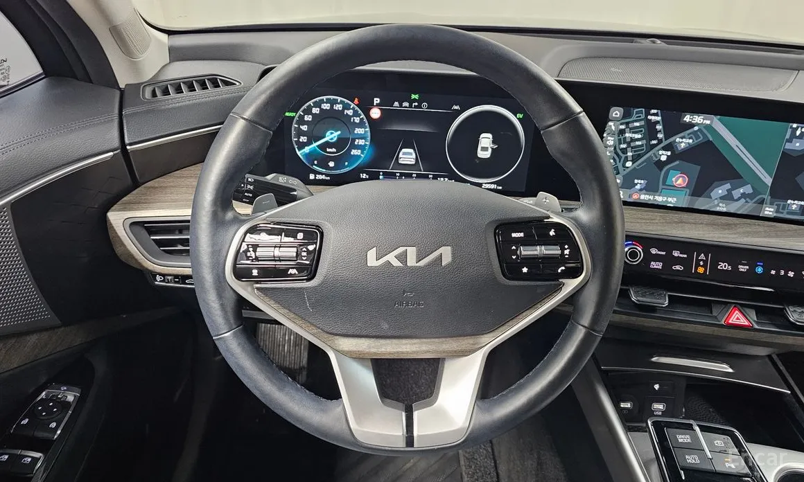 Фото 13 - Kia K8