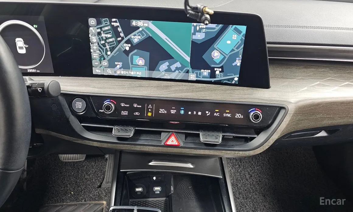 Фото 15 - Kia K8