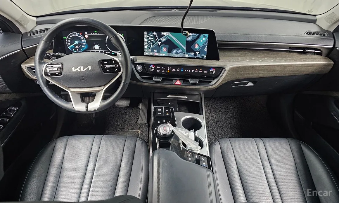Фото 7 - Kia K8