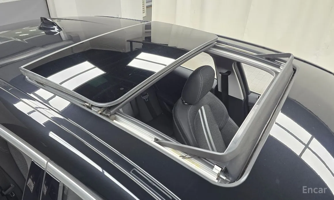 Фото 18 - BMW 1 Series