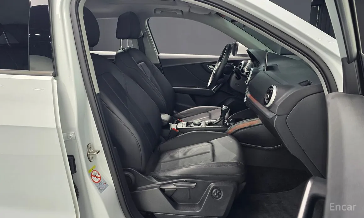 Фото 10 - Audi Q2