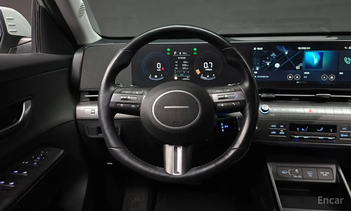 Фото 13 - Hyundai Kona