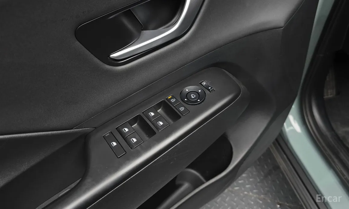 Фото 17 - Hyundai Kona