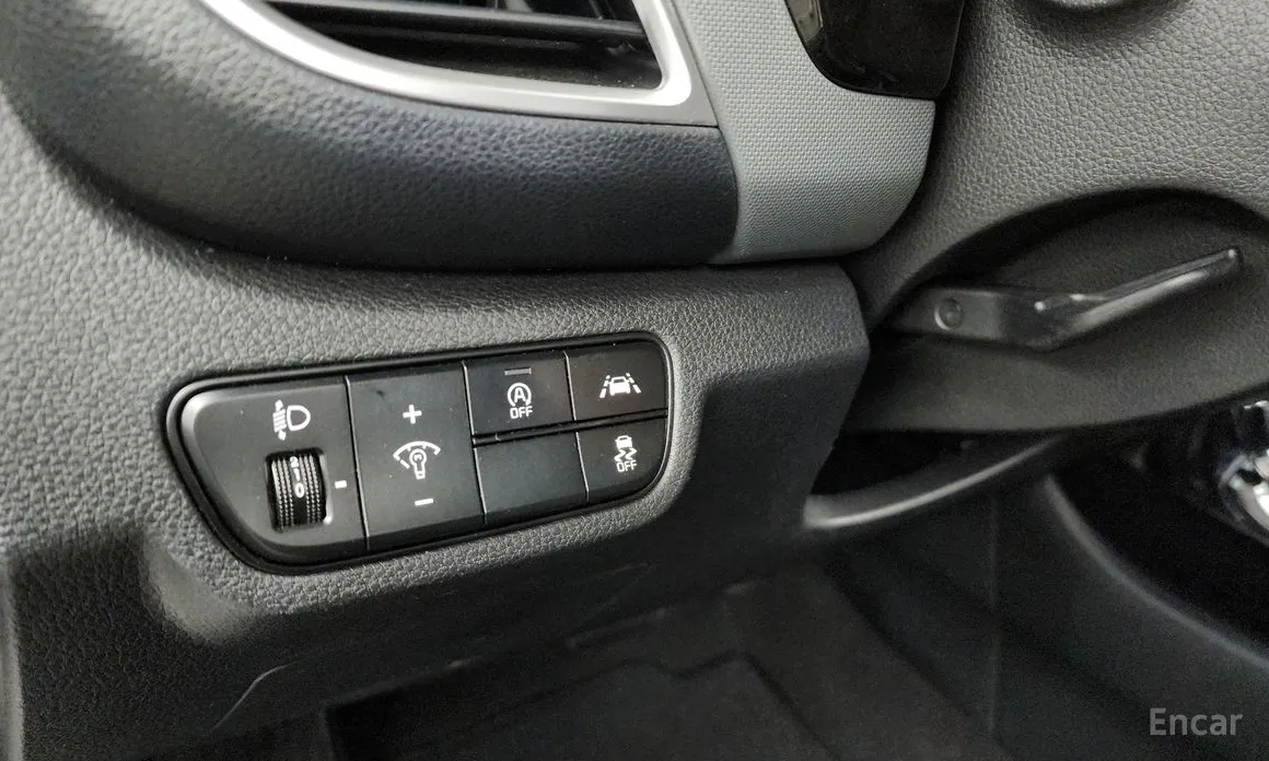 Фото 17 - Kia Seltos