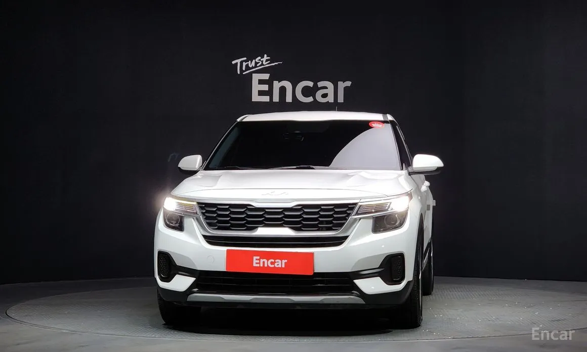 Фото 3 - Kia Seltos