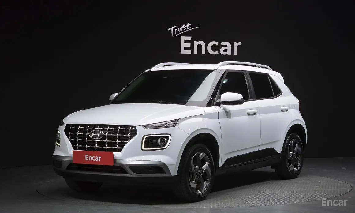 Фото 1 - Hyundai Venue