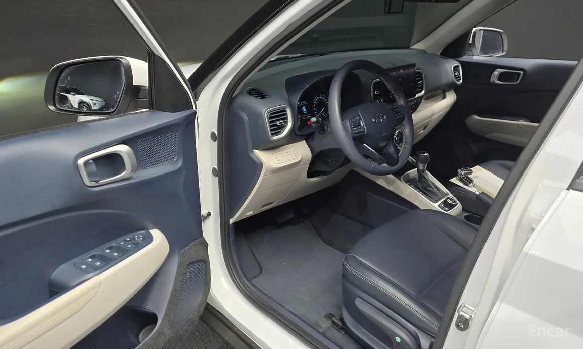 Фото 11 - Hyundai Venue