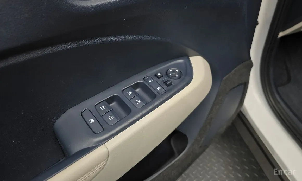 Фото 17 - Hyundai Venue