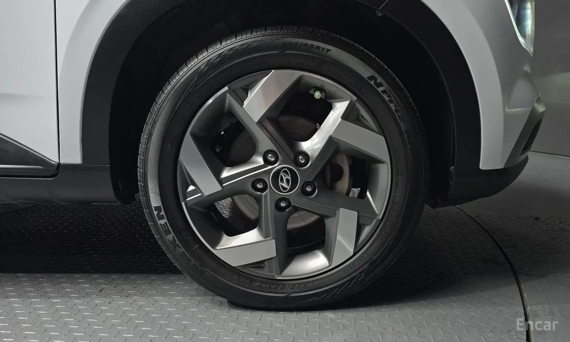 Фото 5 - Hyundai Venue