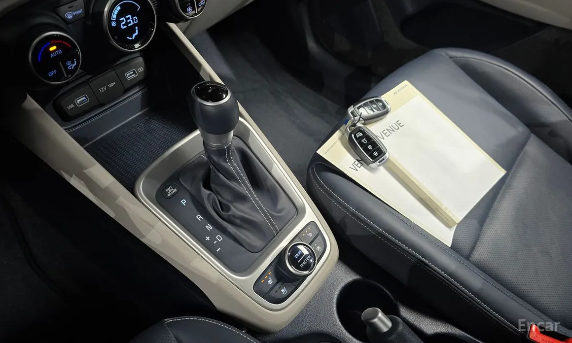 Фото 9 - Hyundai Venue