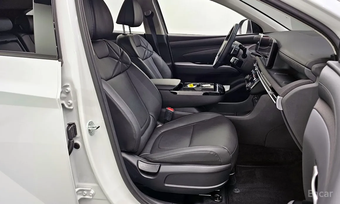 Фото 10 - Hyundai Tucson