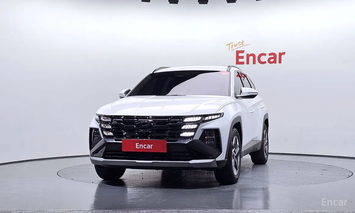 Фото 3 - Hyundai Tucson