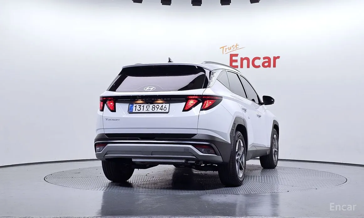 Фото 4 - Hyundai Tucson