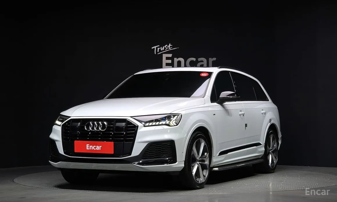 Фото 1 - Audi Q7