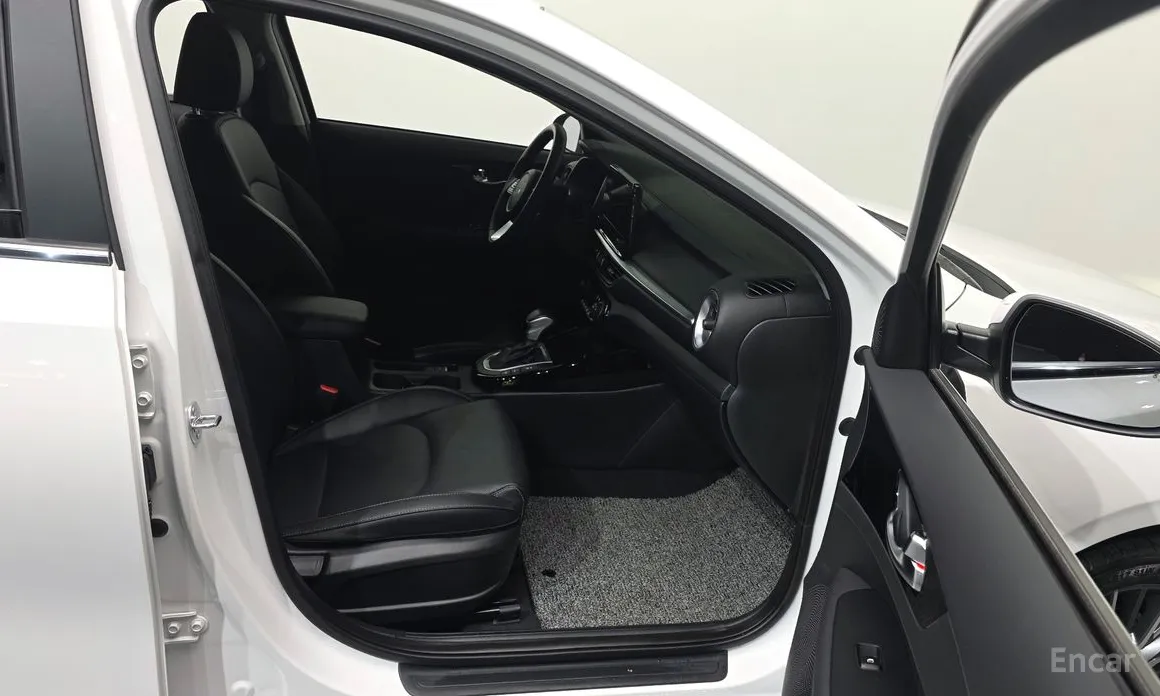 Фото 11 - Kia K3