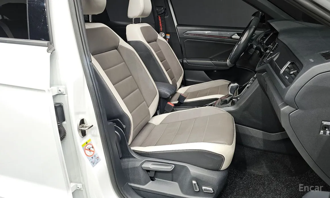 Фото 10 - Volkswagen T-Roc