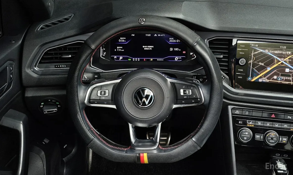 Фото 14 - Volkswagen T-Roc