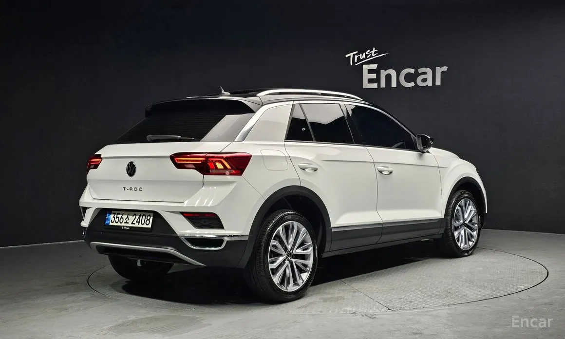 Фото 2 - Volkswagen T-Roc