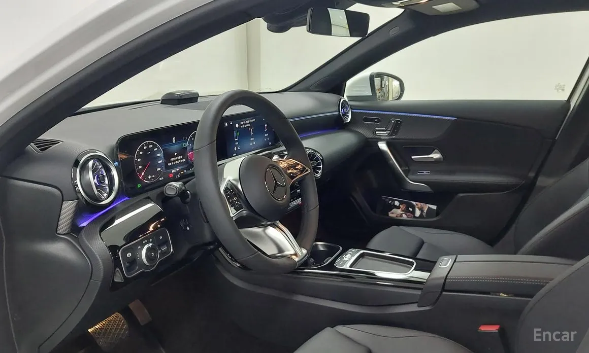 Фото 13 - Mercedes-Benz A-Class