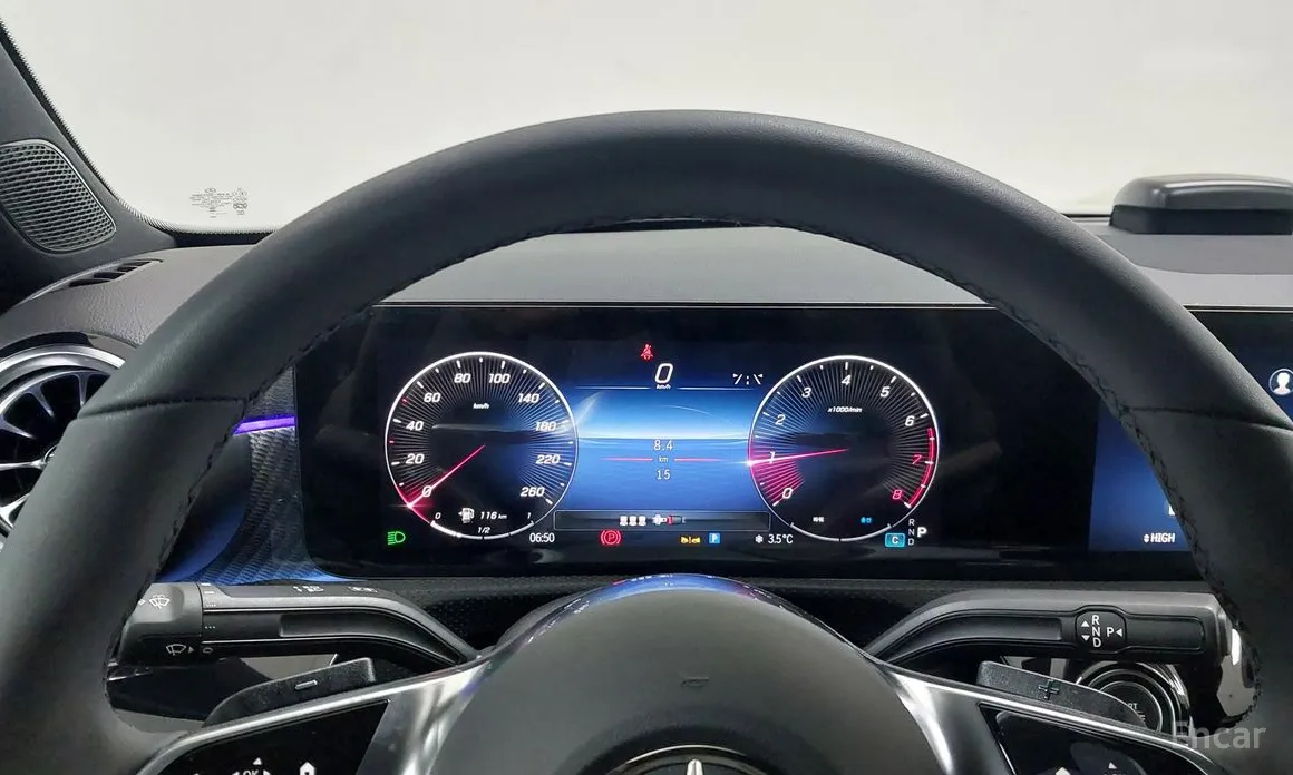 Фото 8 - Mercedes-Benz A-Class