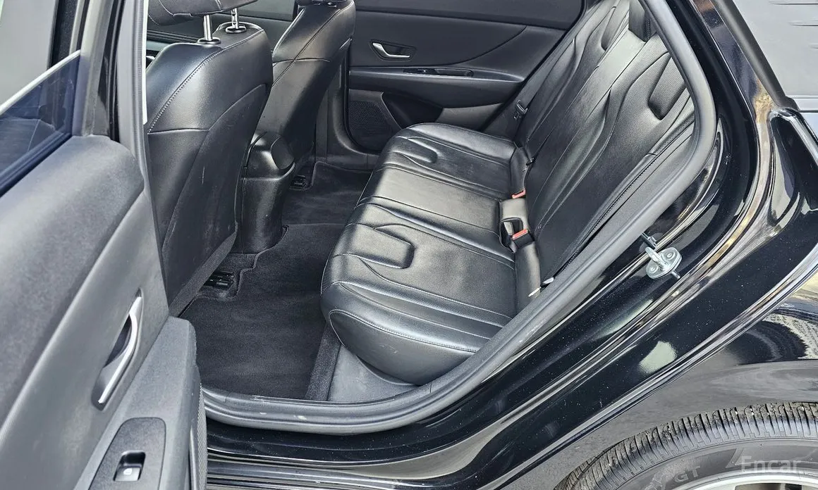 Фото 12 - Hyundai Avante