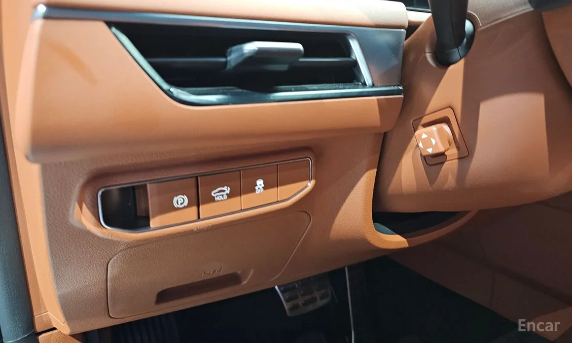 Фото 14 - Kia K8