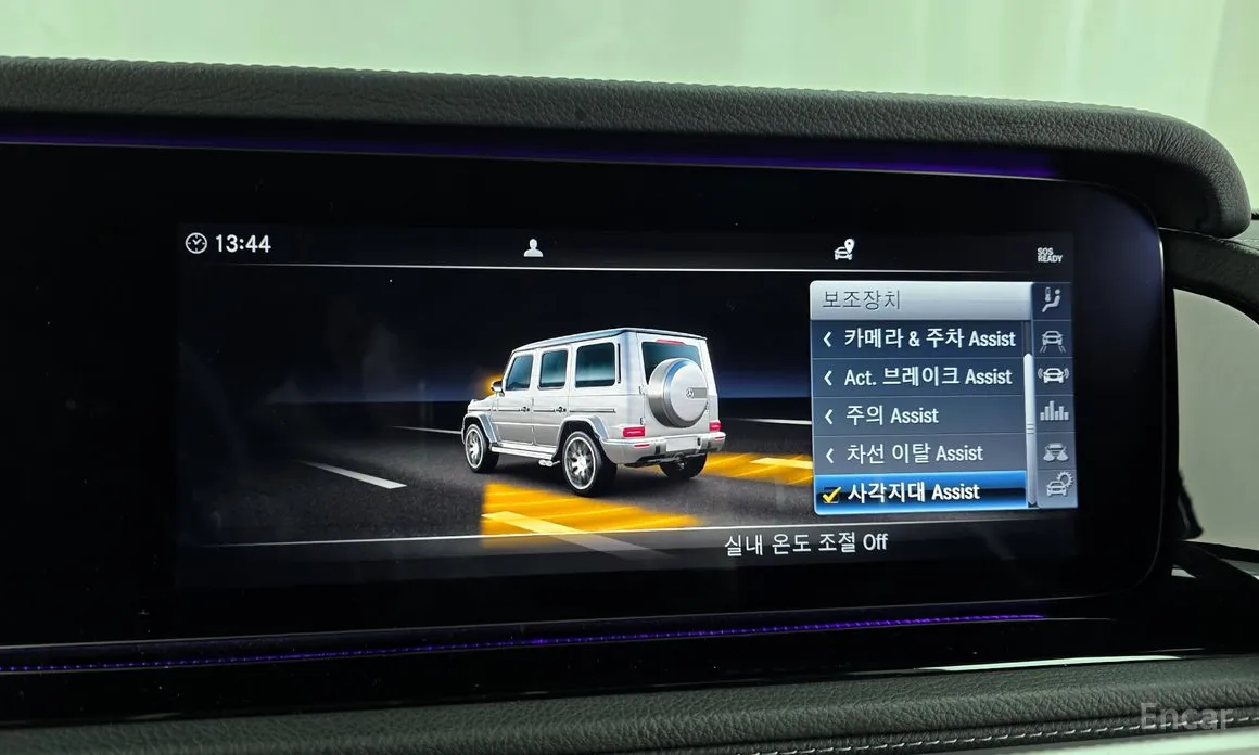 Фото 16 - Mercedes-Benz G-Class