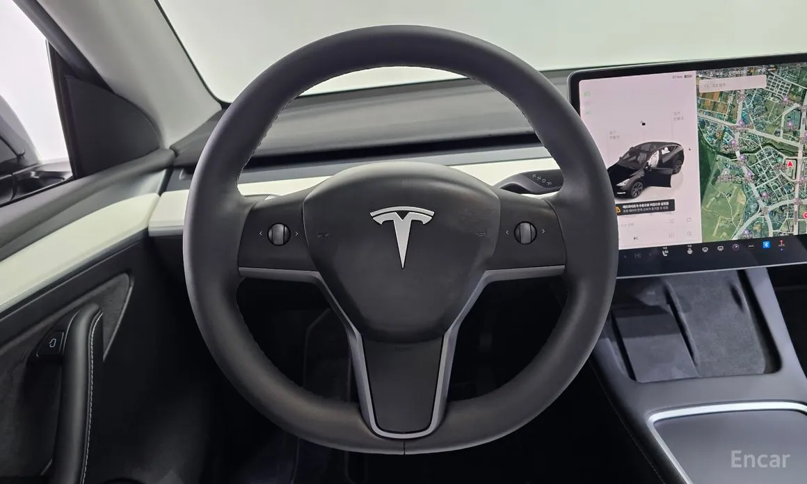 Фото 13 - Tesla Model Y