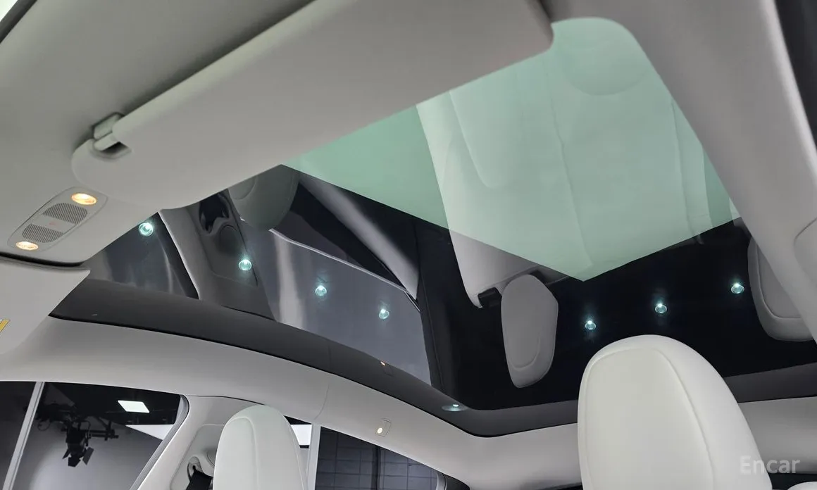 Фото 19 - Tesla Model Y