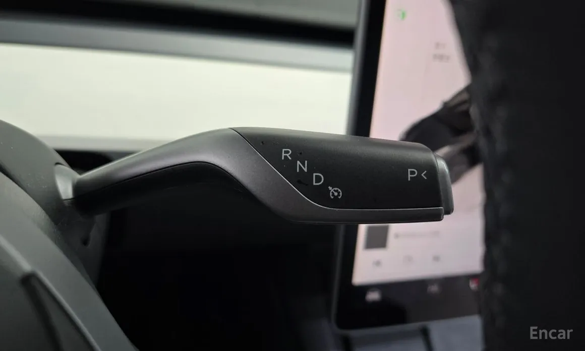 Фото 9 - Tesla Model Y