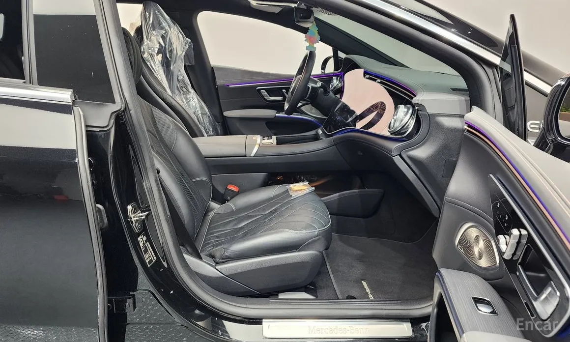 Фото 11 - Mercedes-Benz EQS