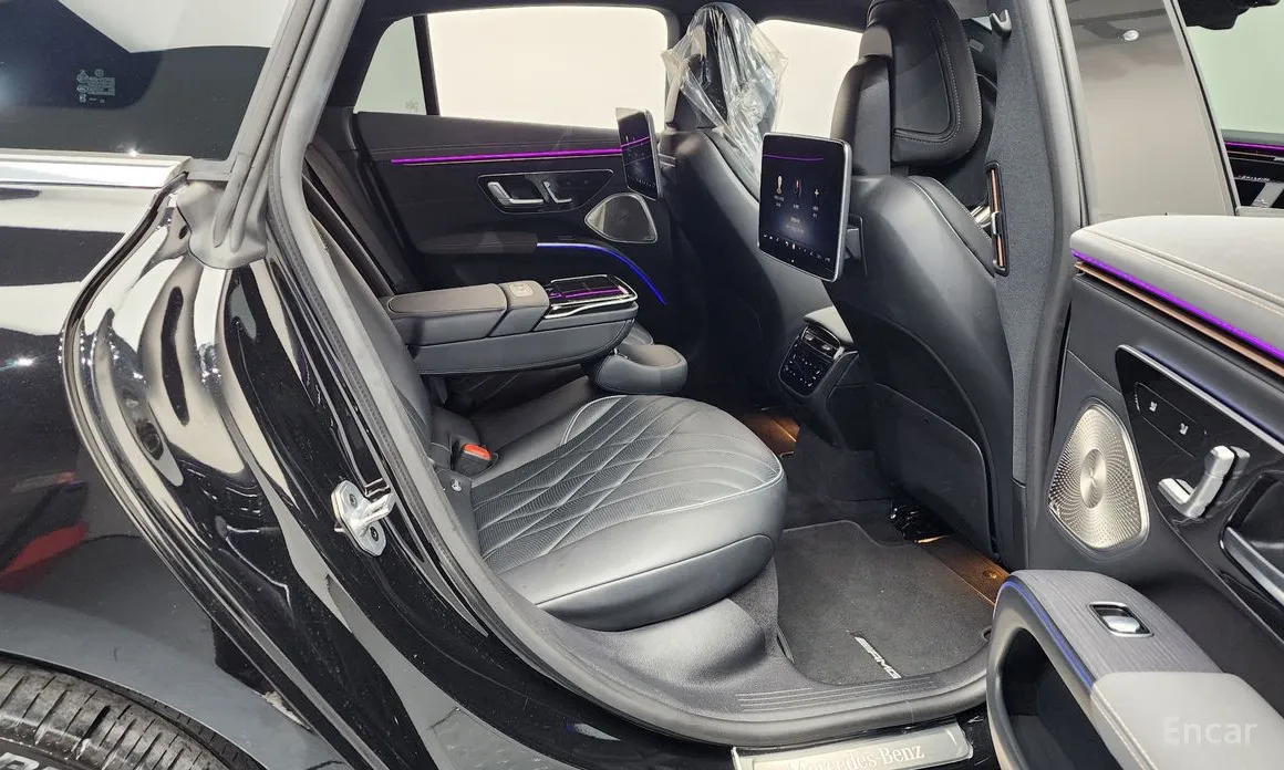 Фото 12 - Mercedes-Benz EQS