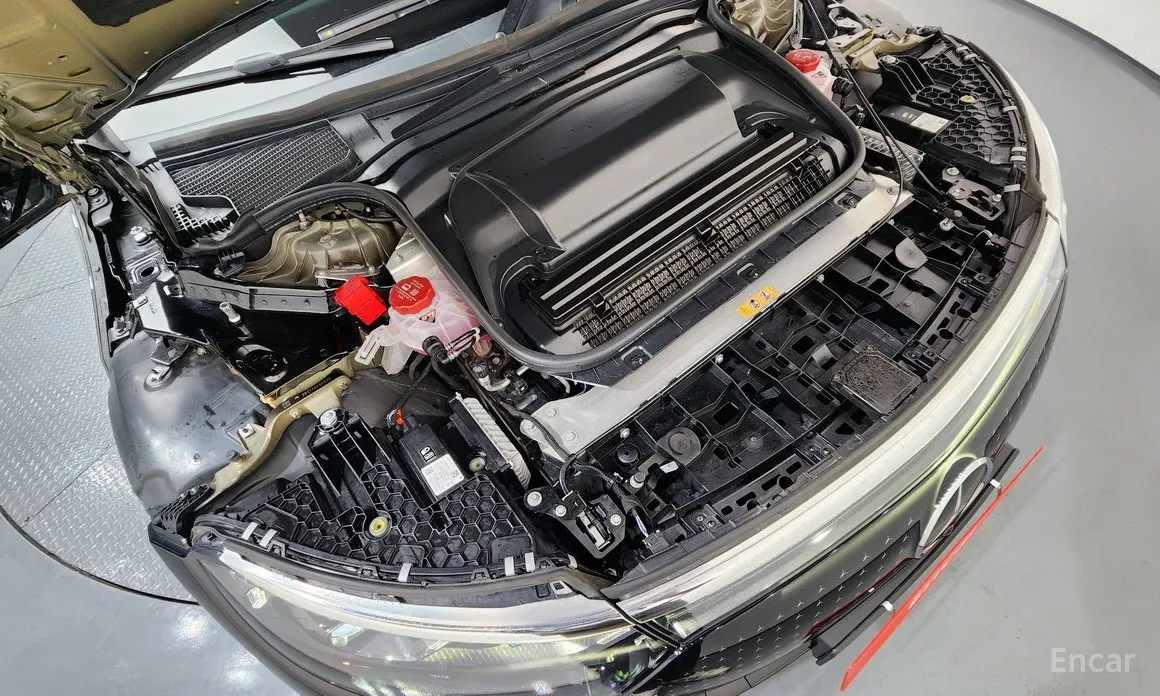 Фото 6 - Mercedes-Benz EQS