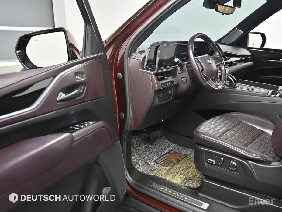 Фото 11 - Cadillac Escalade