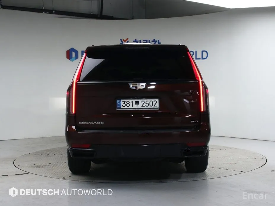 Фото 4 - Cadillac Escalade