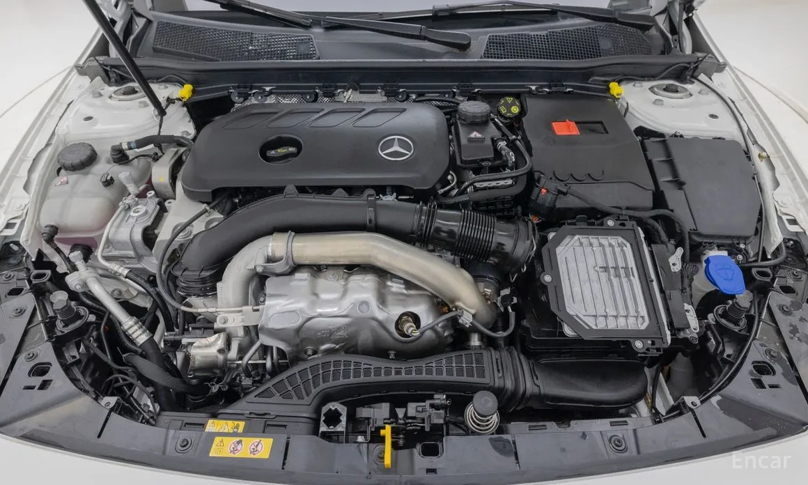 Фото 6 - Mercedes-Benz A-Class