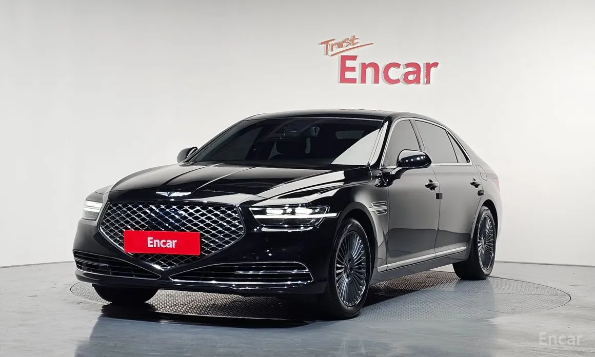 Фото 1 - Genesis G90