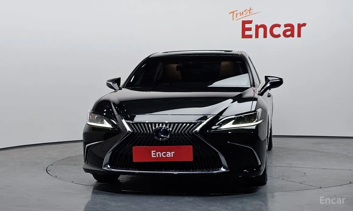 2018 Lexus ES