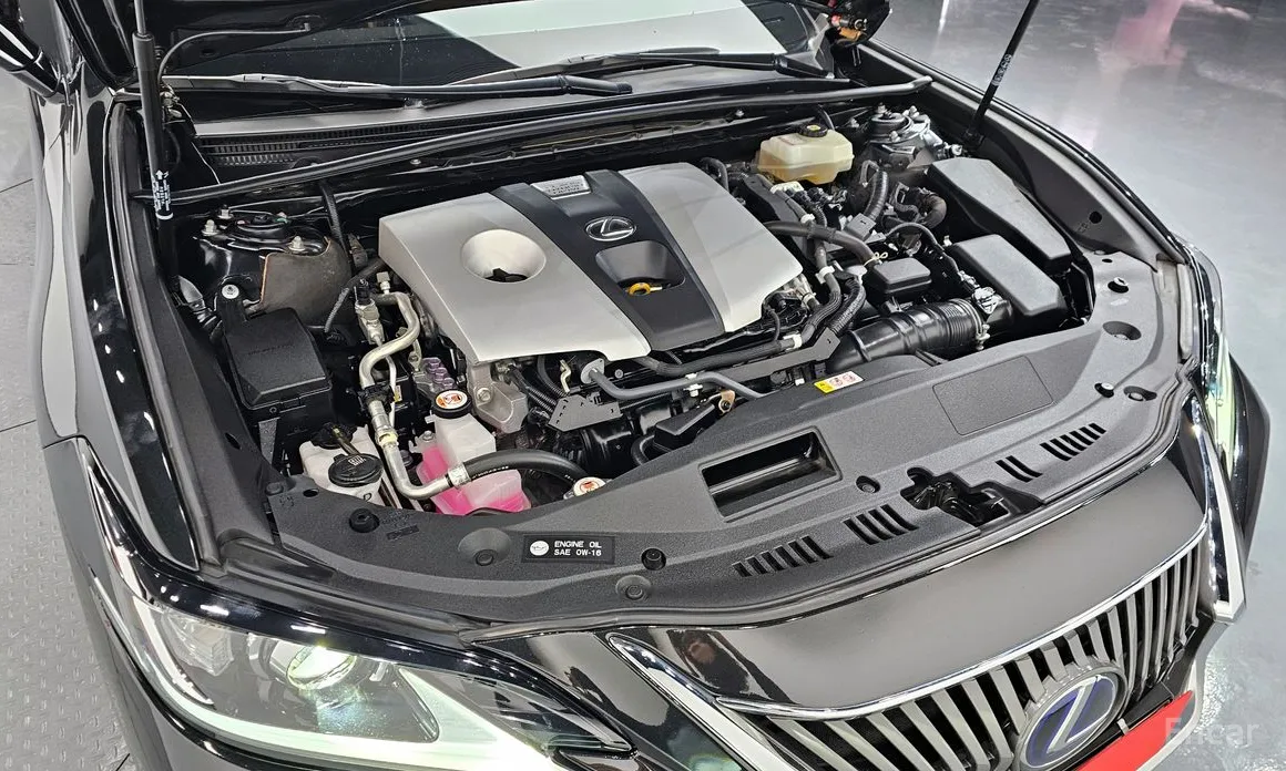 Lexus ES 2018 Luxury Plus