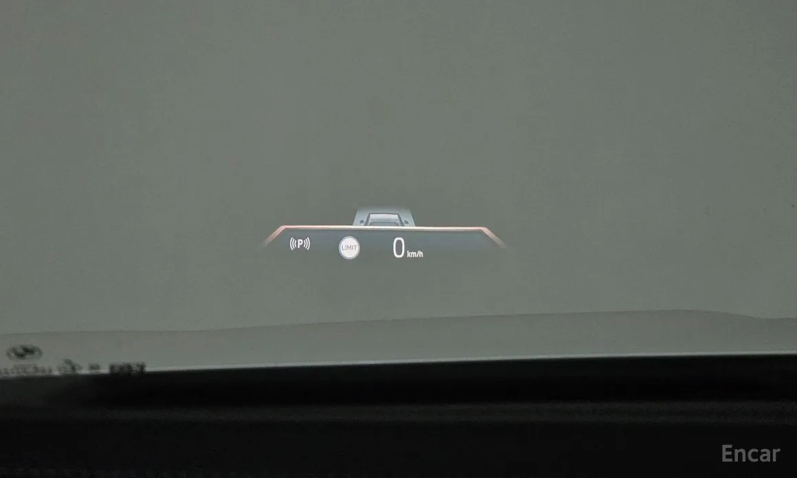 Фото 17 - BMW 7 Series