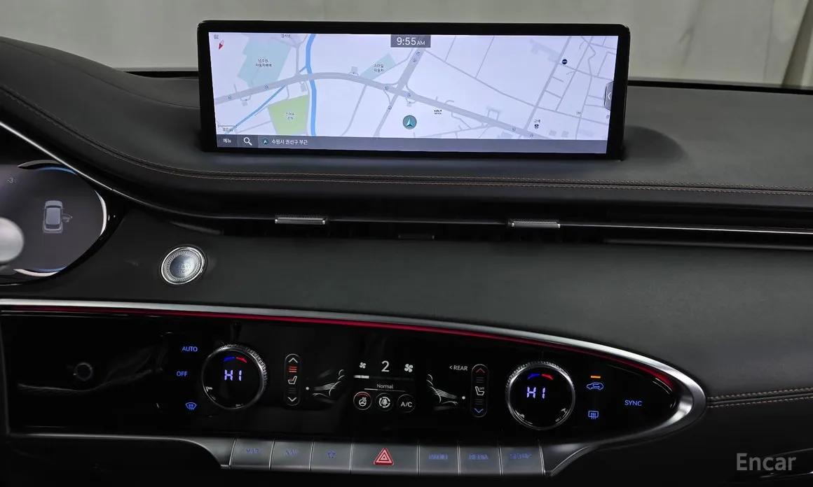 Фото 14 - Genesis GV70