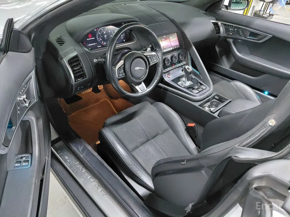 Фото 6 - Jaguar F-Type