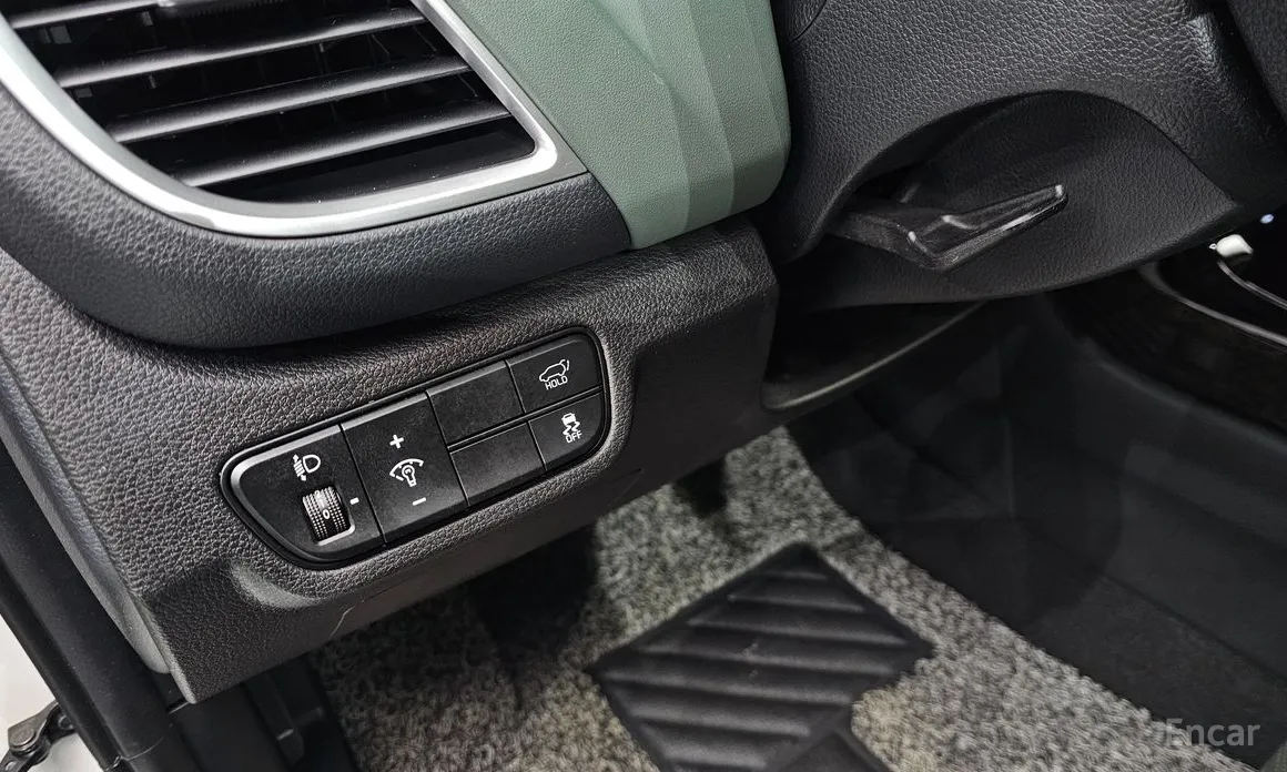 Фото 13 - Kia Seltos