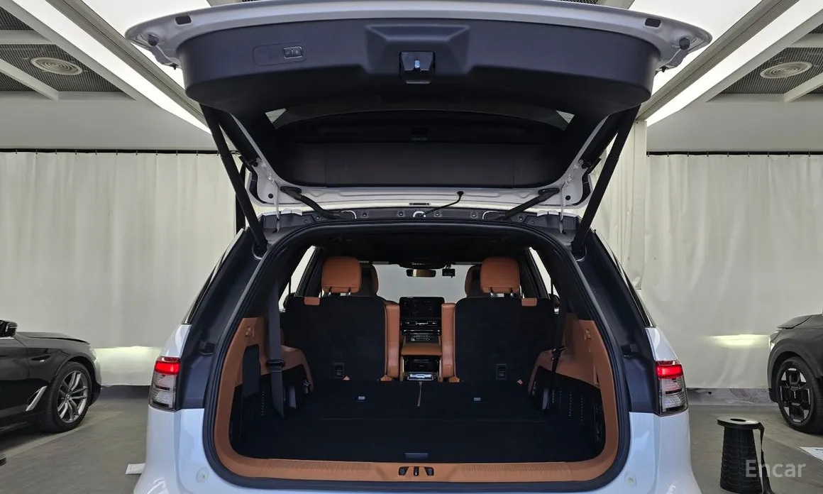 Фото 20 - Lincoln Aviator