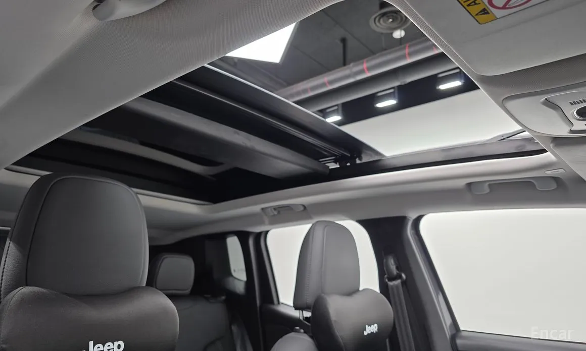 Фото 18 - Jeep Renegade