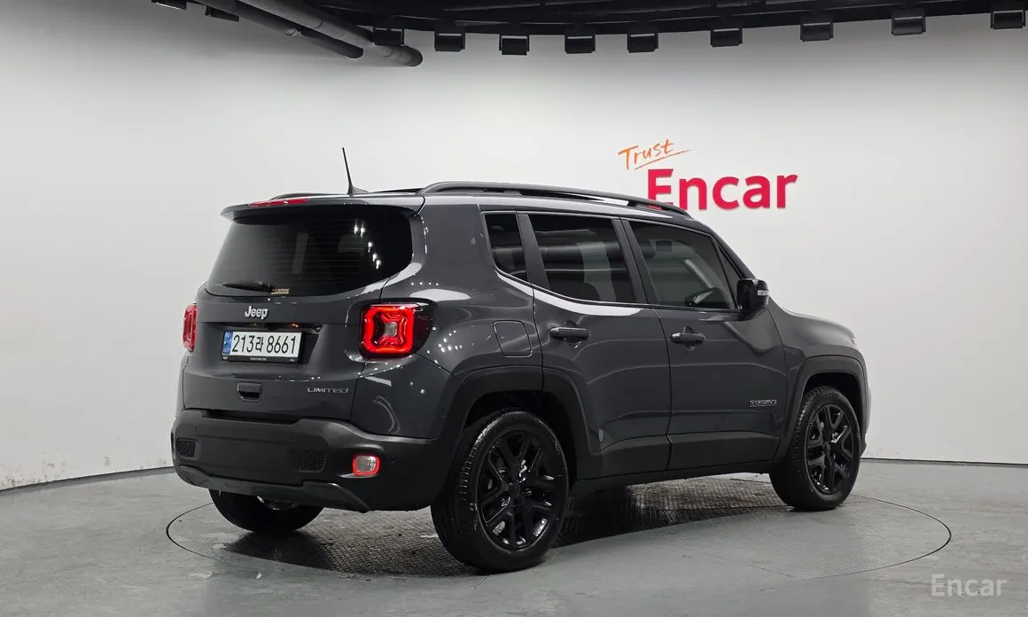 Фото 2 - Jeep Renegade