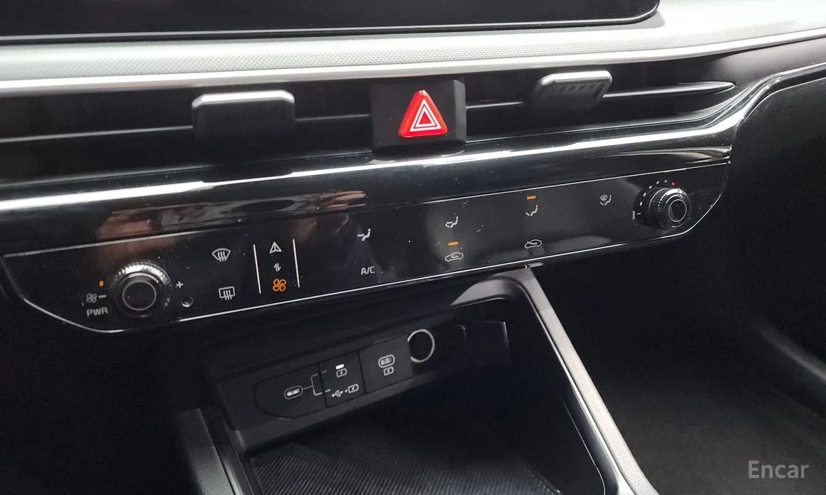 Фото 16 - Kia K5