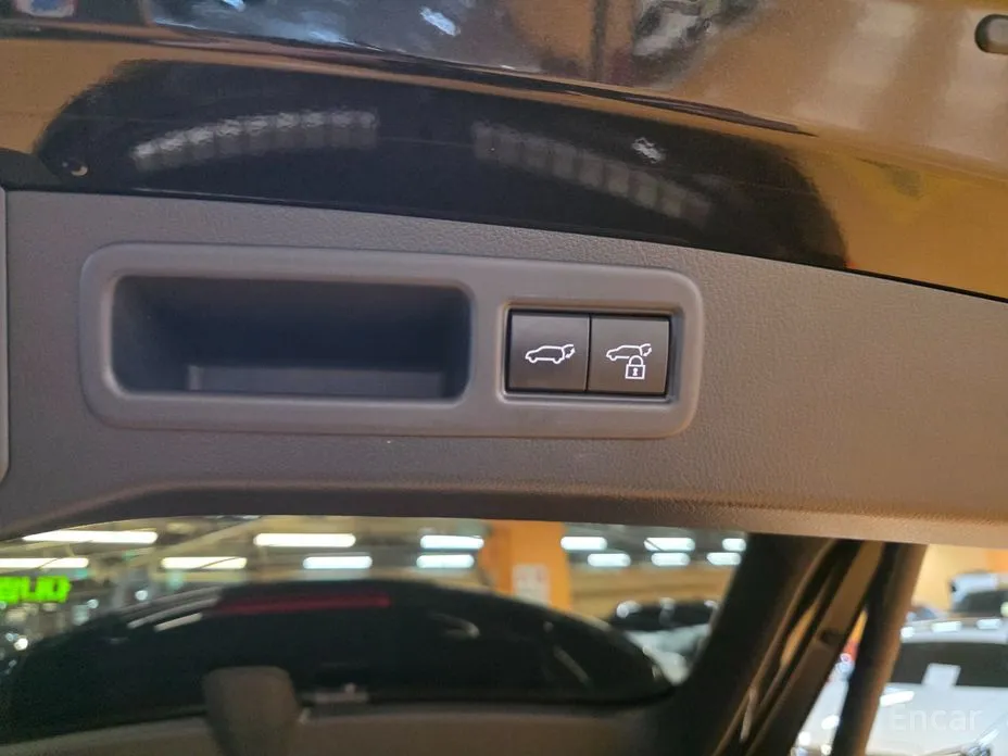 Фото 17 - Lexus RX